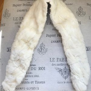 Gorgeous white fur scarf!